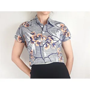 Bettie Page pre-loved cropped floral shirt size L (best fits size 6-8)