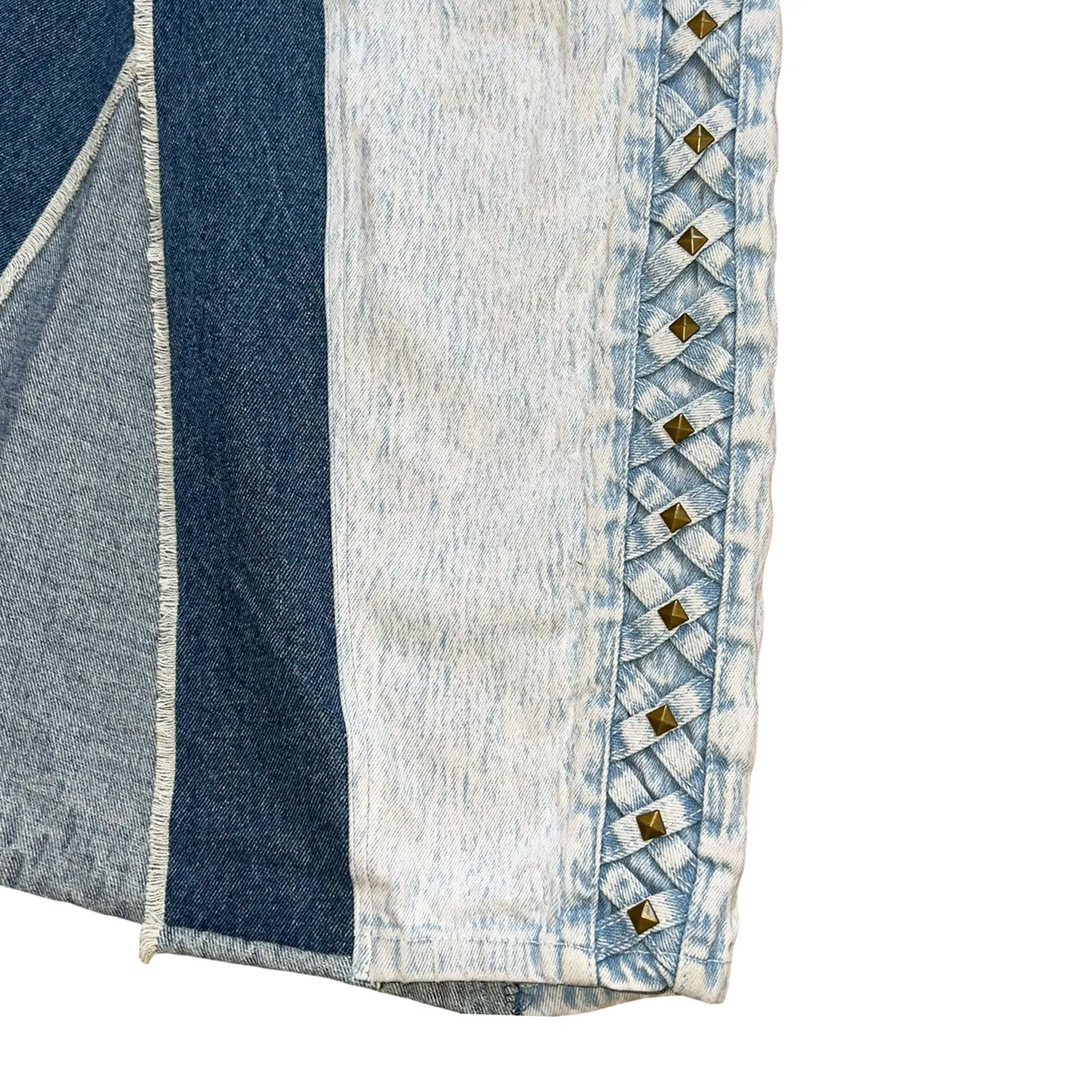 Crossed-sides Acid-Washed Denim Skirt