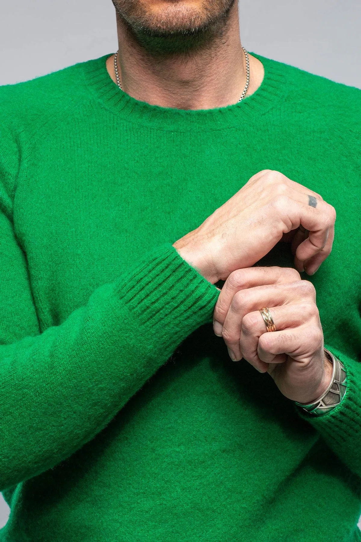Henry Crew Neck Cashmere Sweater In Apple Green