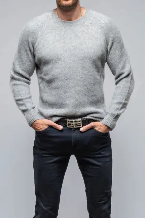 Henry Crew Neck Cashmere Sweater In Stone Grey