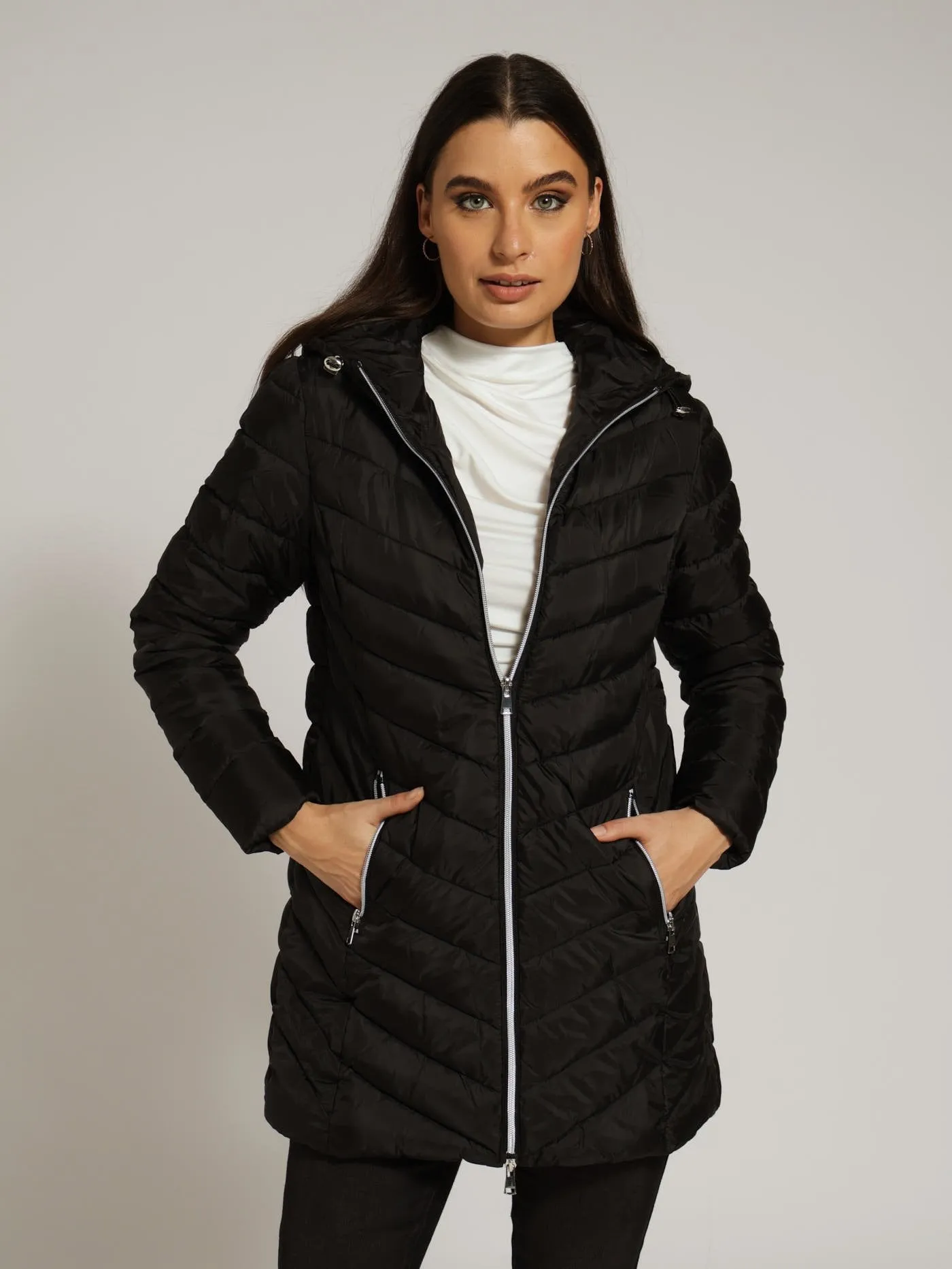 Hooded Puffer Jacket - Black
