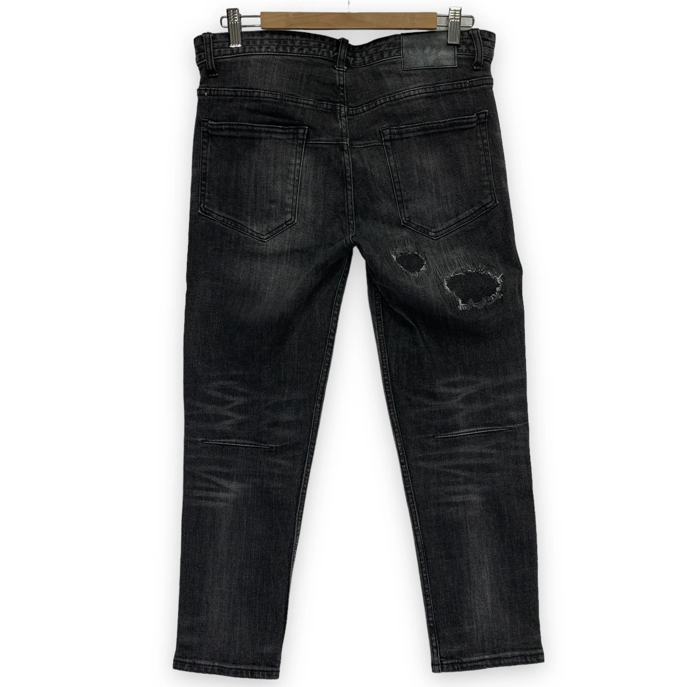 [L] Number Nine Cropped Distressed Denim Jeans Black