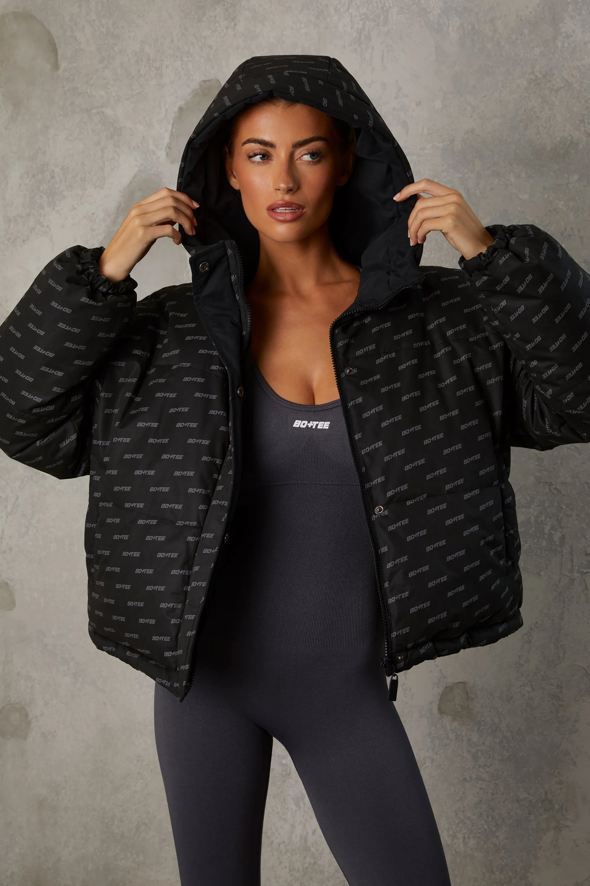 Layer Up - Reversible Hooded Puffer Jacket in Black