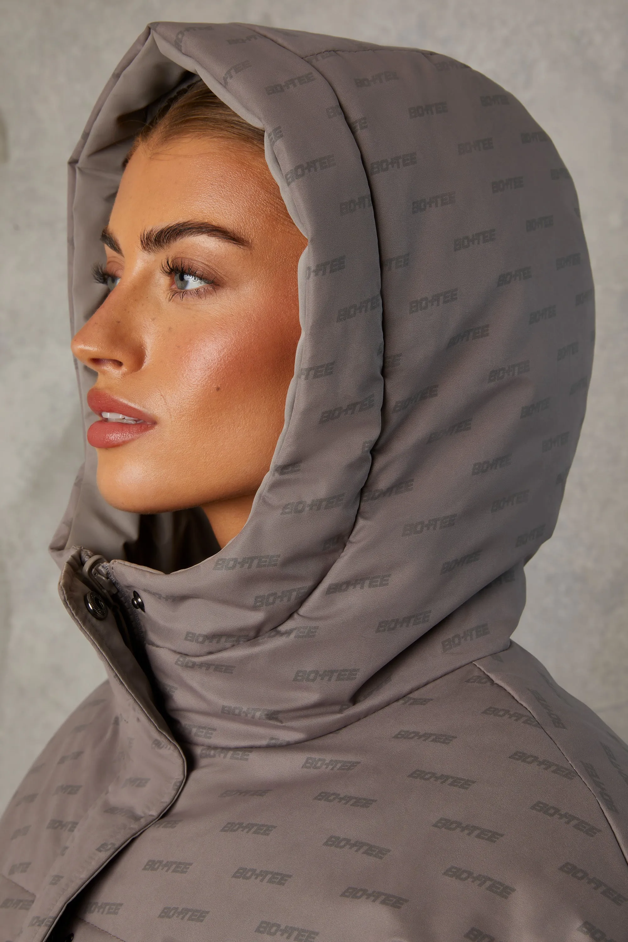 Layer Up - Reversible Hooded Puffer Jacket in Warm Grey
