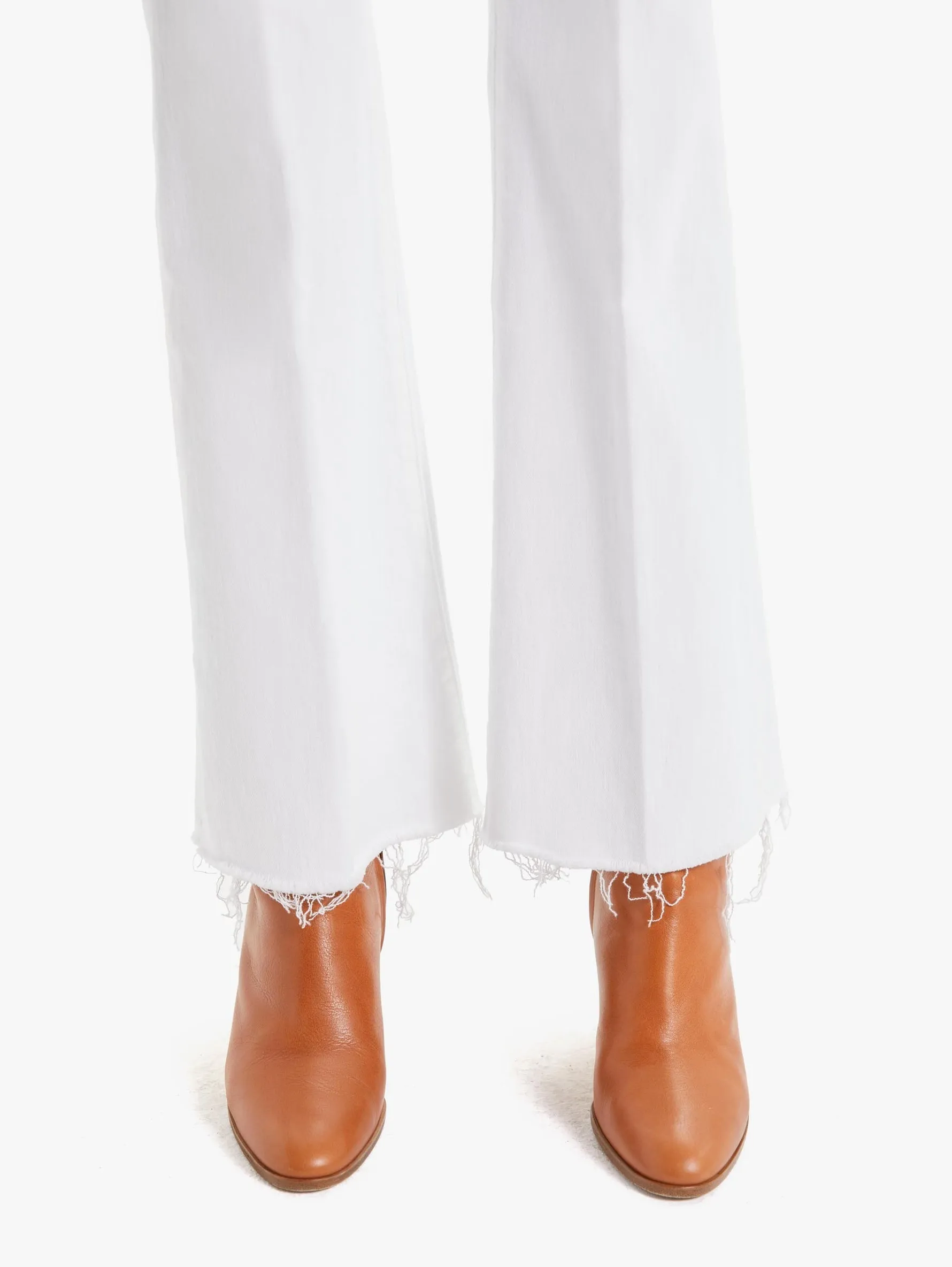 MOTHER The Weekender Fray Jean