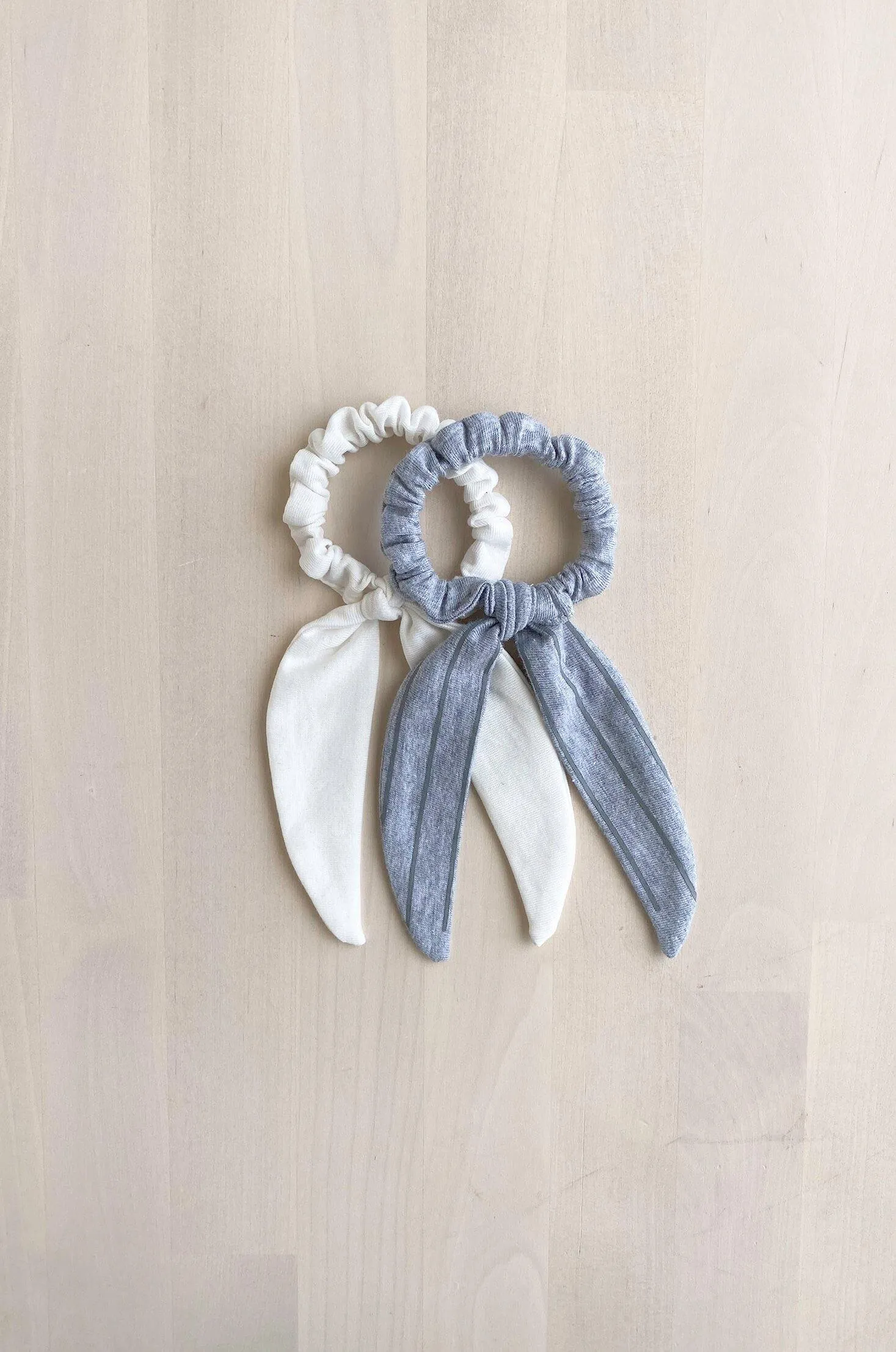 NOTHING WASTED Mini Scrunchie with Bow (set)