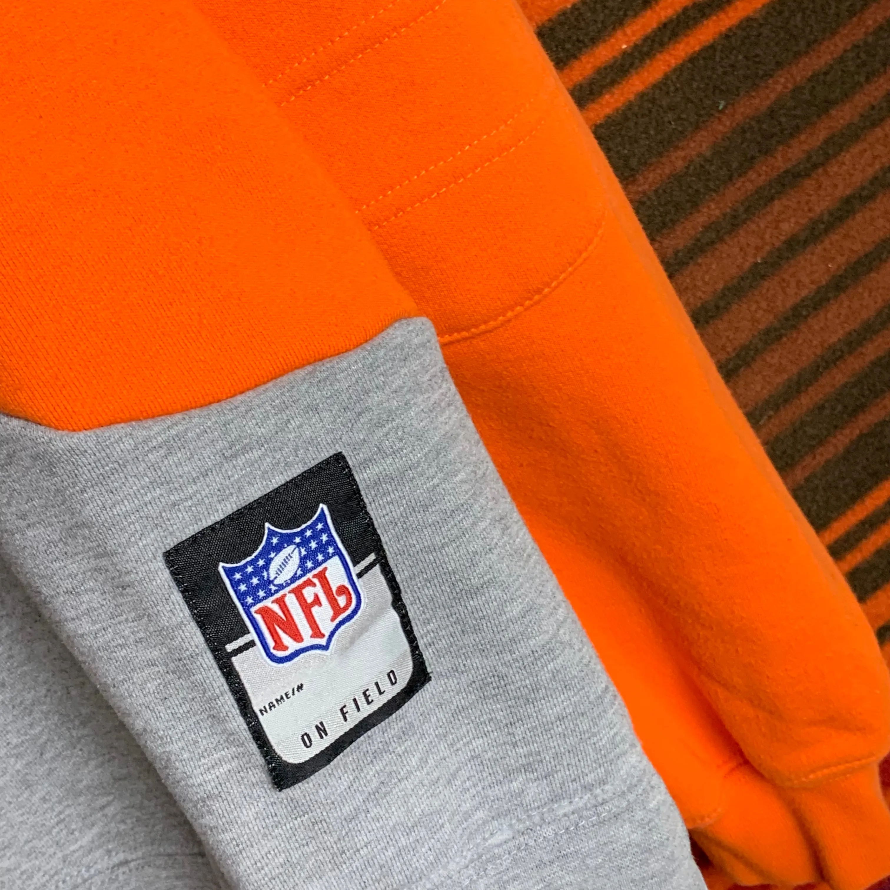 "1 of 1" Denver Broncos Wavy Split Sweater (L)