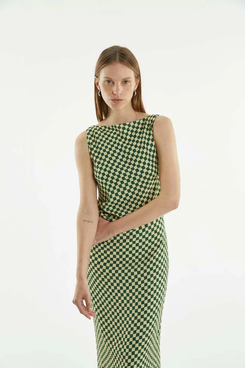 RETROSPECT TUCK MAXI DRESS | CUBISM