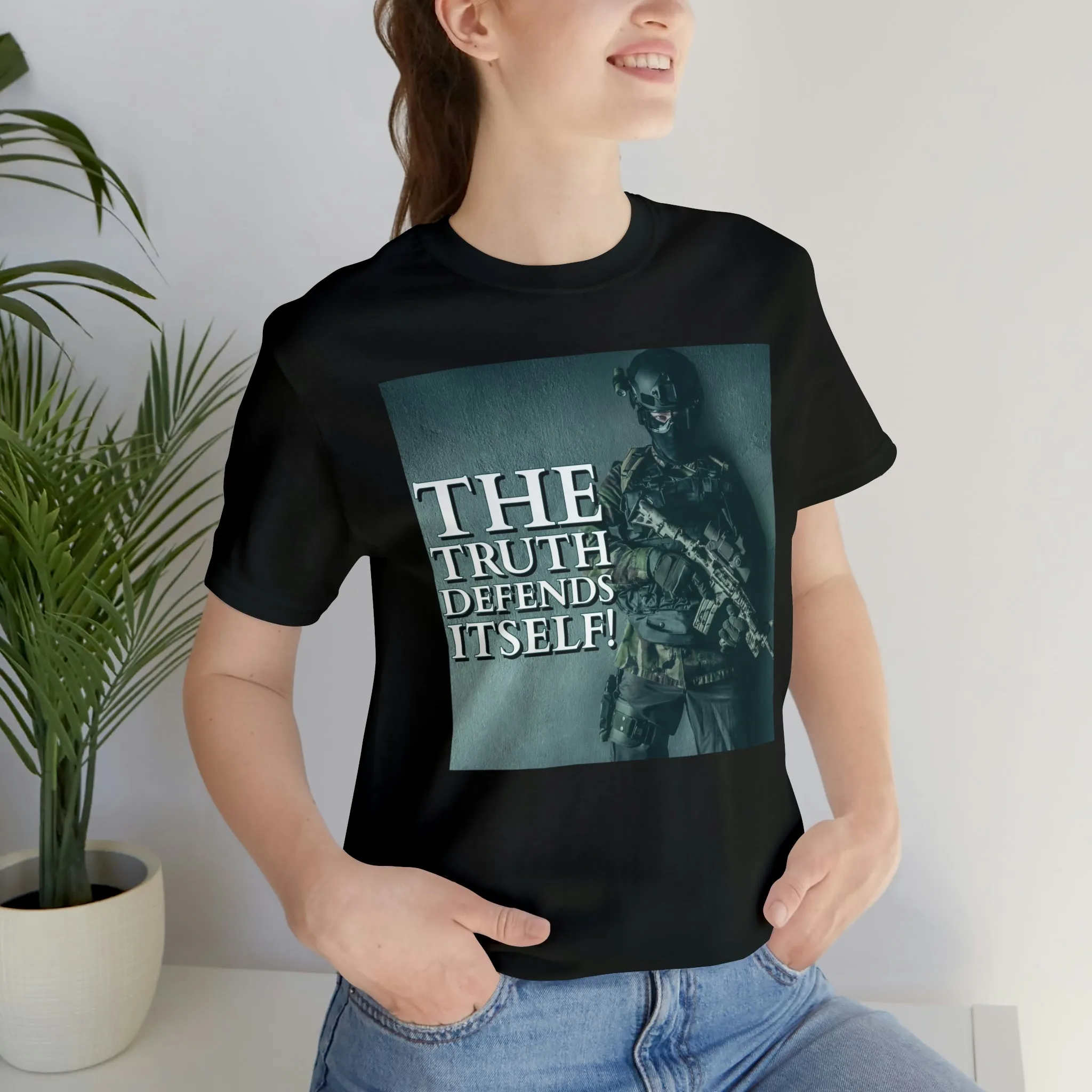 The Truth Defends Itself! Short Sleeve Tee