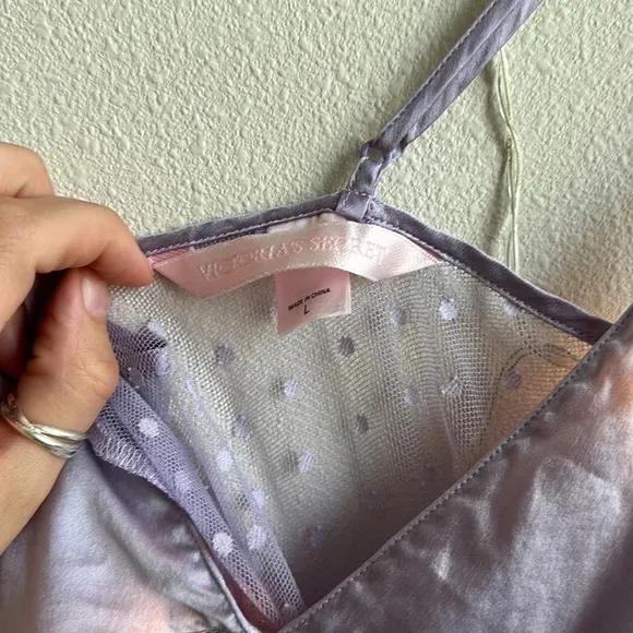 Vintage Victoria’s Secret Slip 💜​​​​​​
