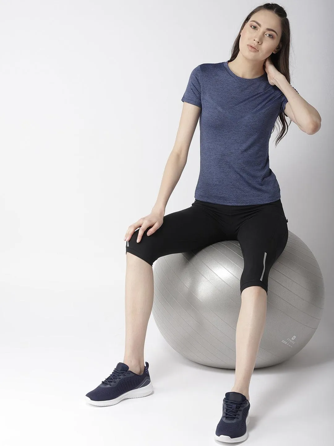 Women's Slim Fit Training T-shirt