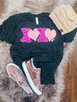 XOXO Tee: Black