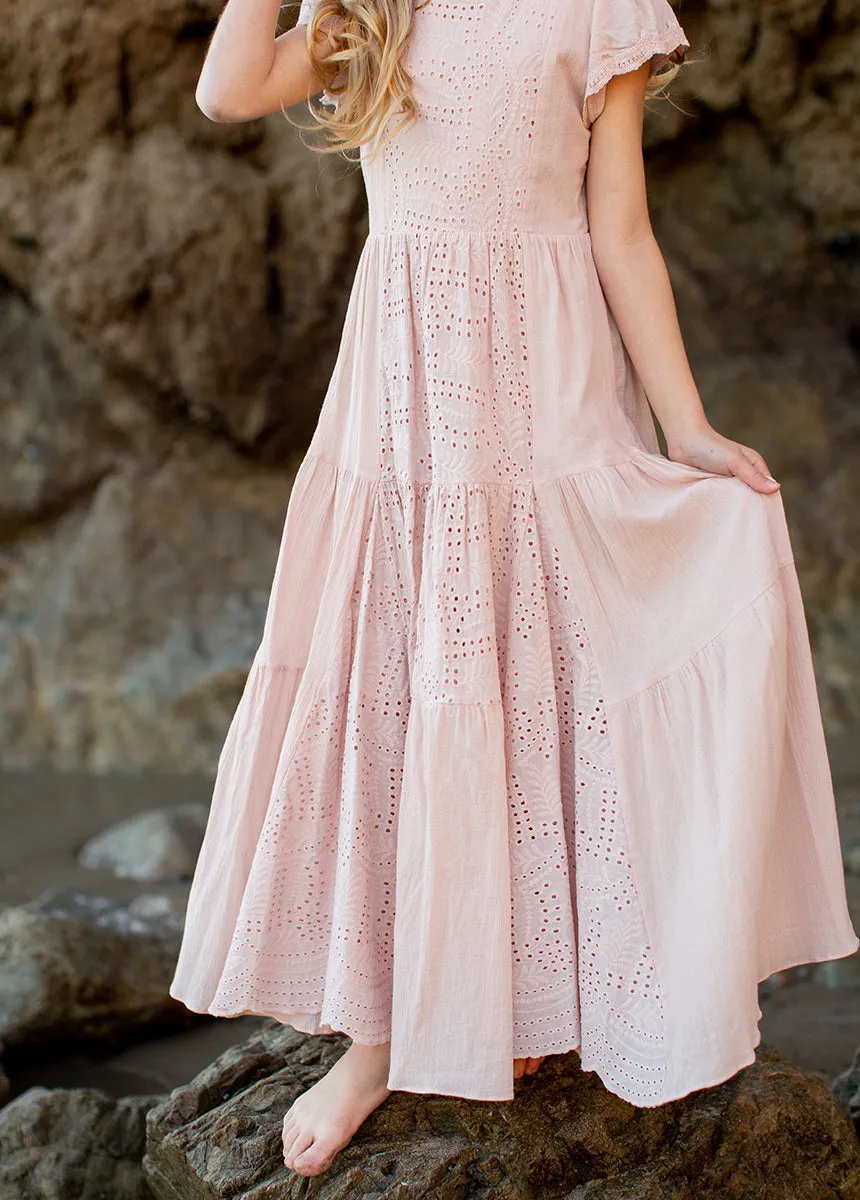 Yanet Dress in Blush