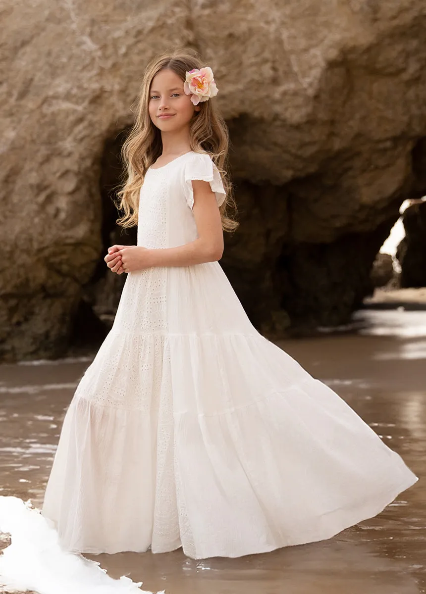 Yanet Dress in White